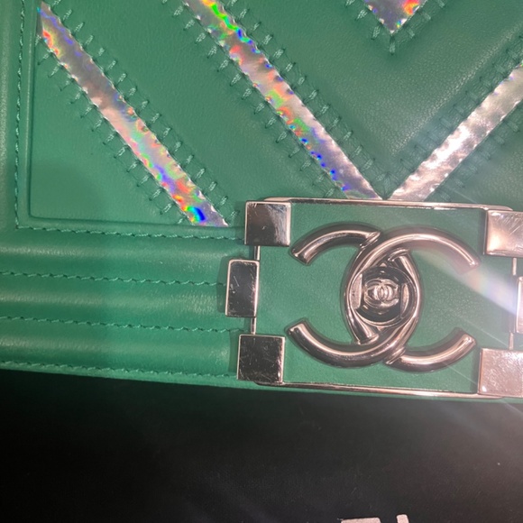 Authentic Chanel Chevron Boy Bag - Picture 8 of 17